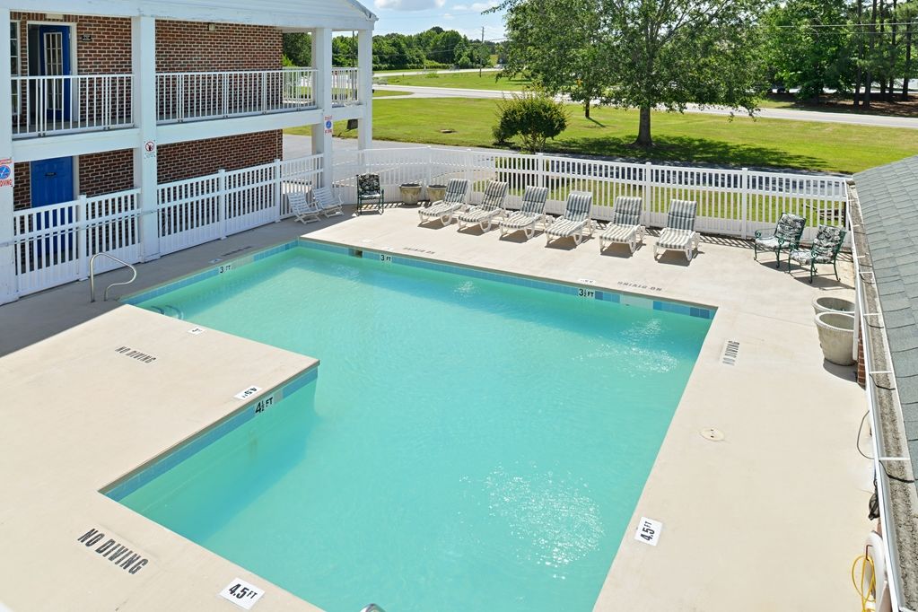 Americas Best Value Inn Edenton Удобства фото